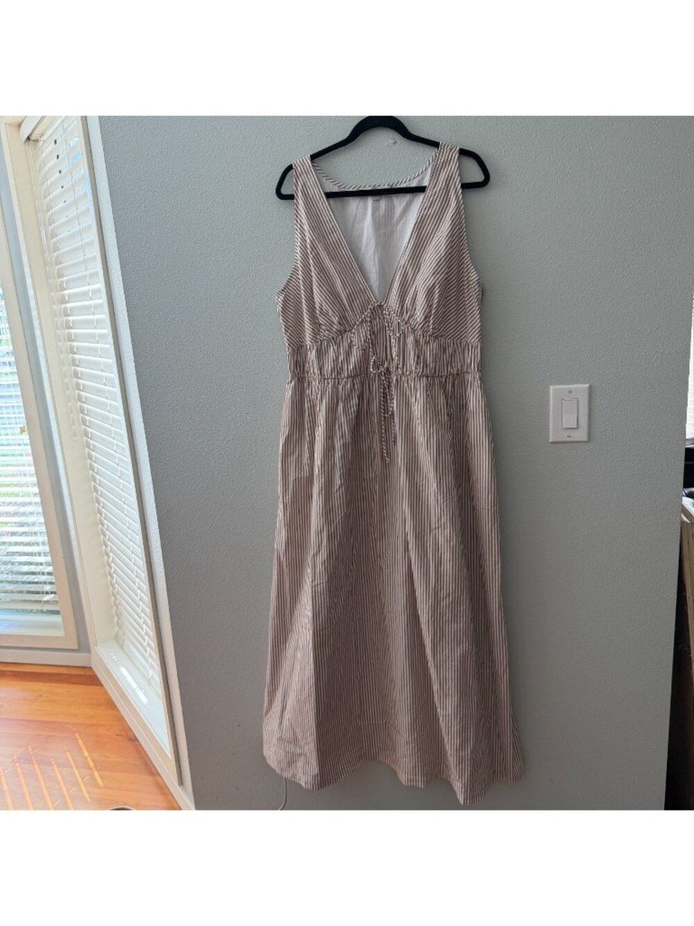 Ann Taylor LOFT 2026 Tan White Striped Cotton Maxi Dress 16 Sleeveless Coastal